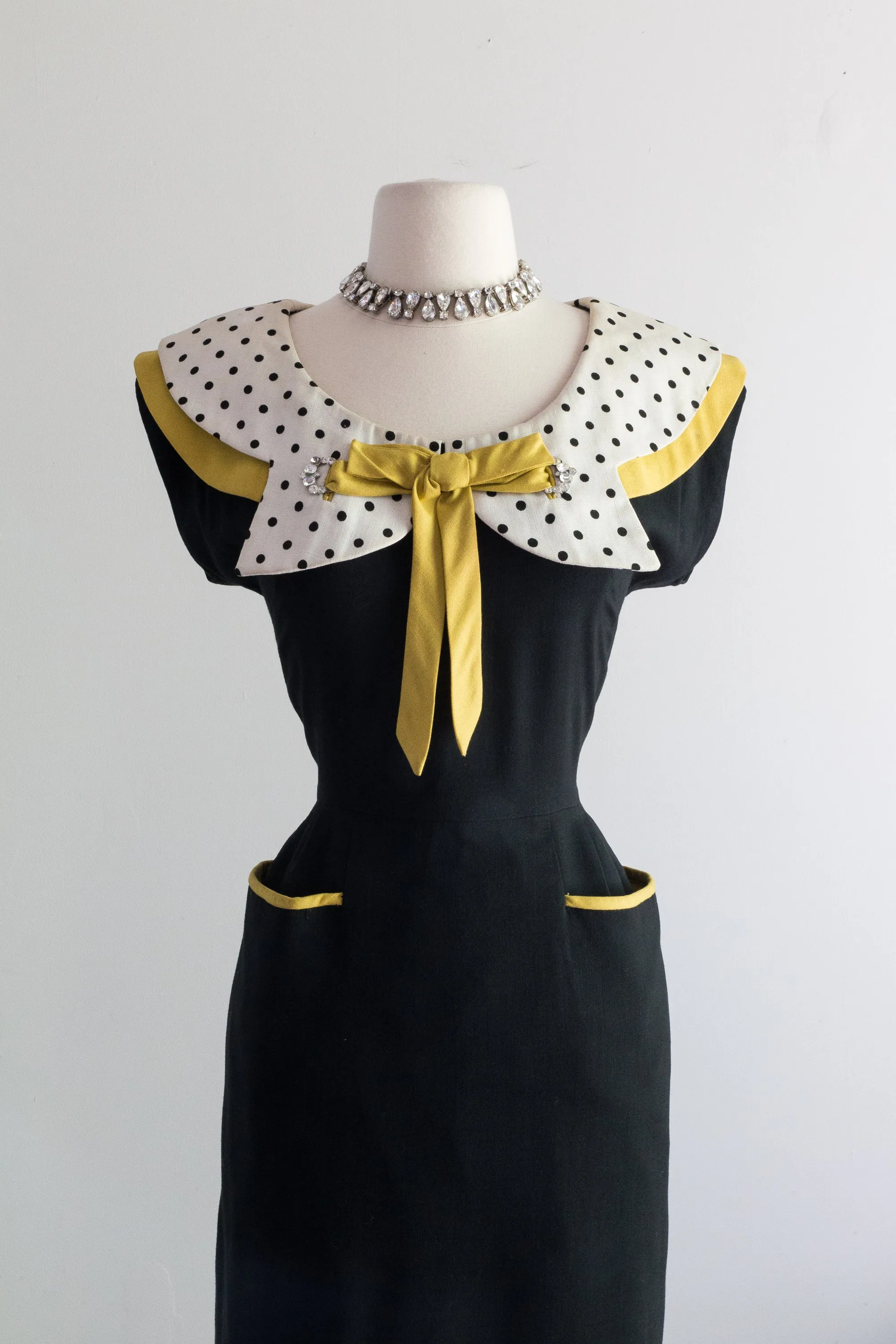 1950's Bee's Knees Black & Yellow Polka Dot Wiggle Dress / Medium