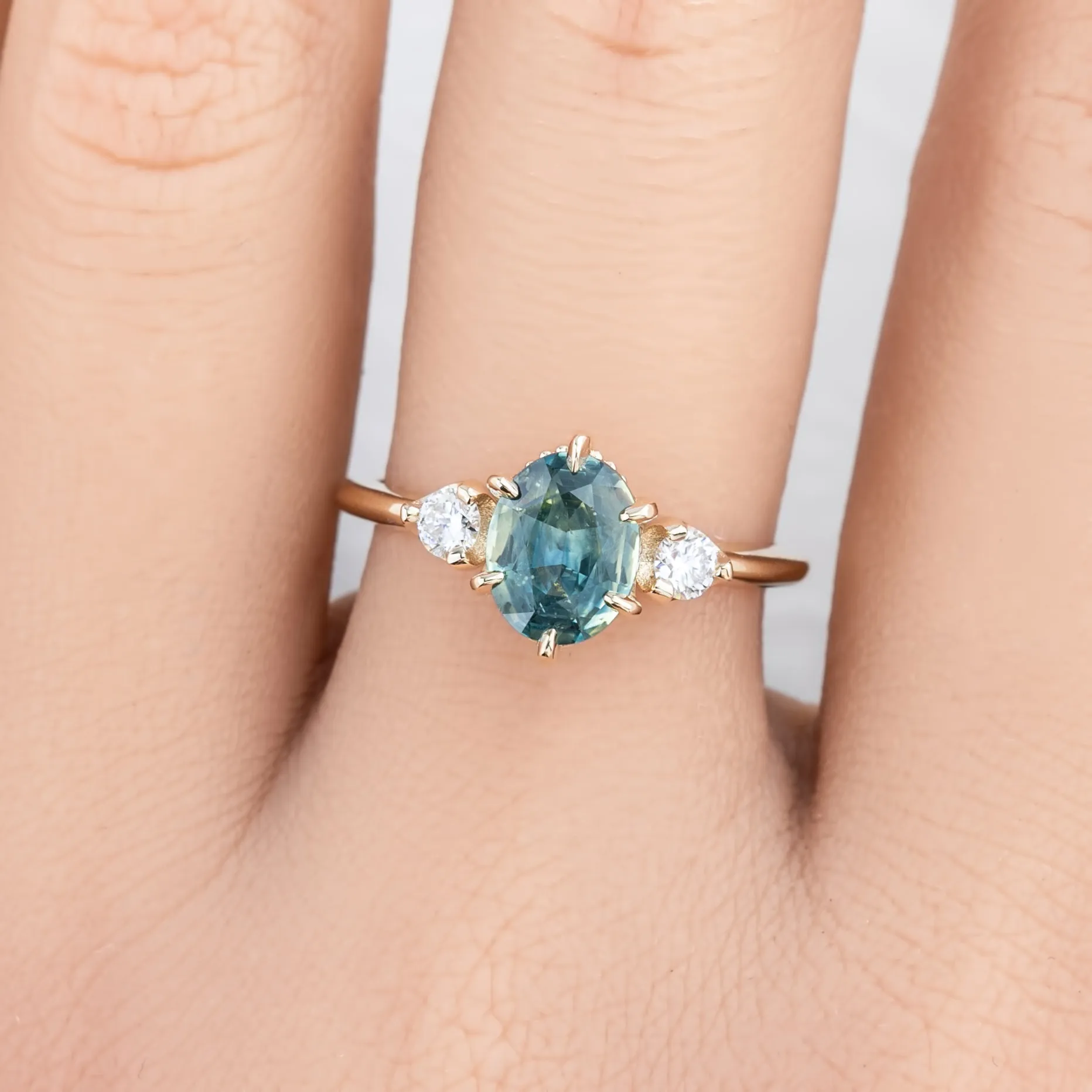 Ayana Ring 1.52ct Parti Blue Green Montana Sapphire, 14k Yellow Gold (One of a kind)