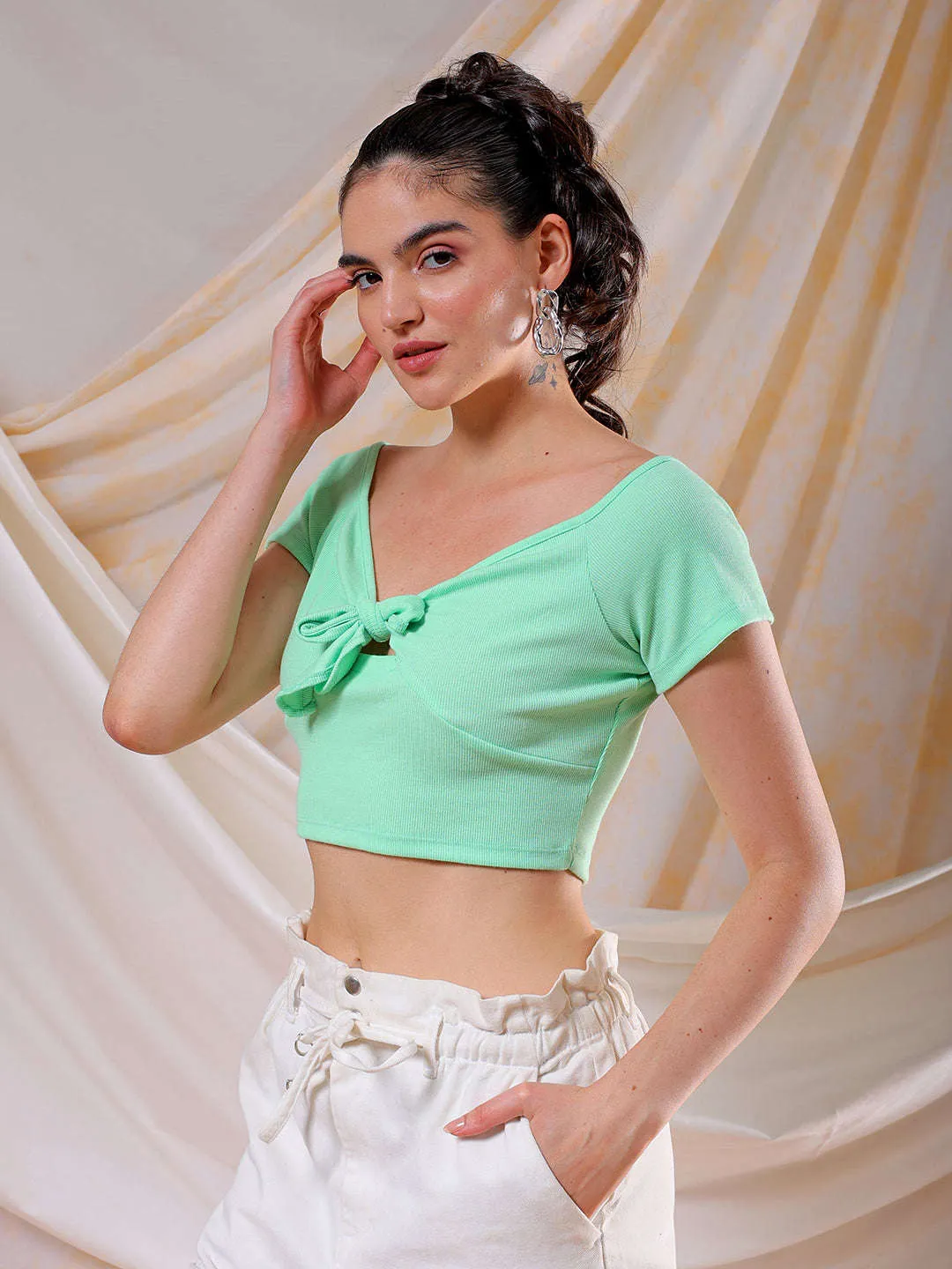 Freehand Women Green Fitted Solid Sweetheart Neck Off Shoulder Top