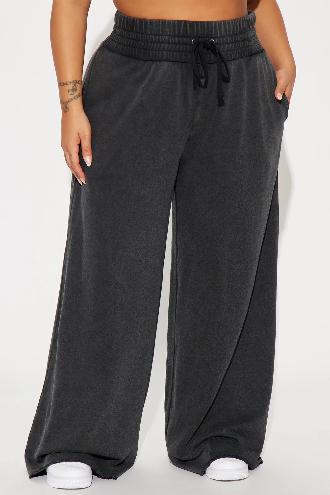 Off Duty Washed Lounge Pant - Black