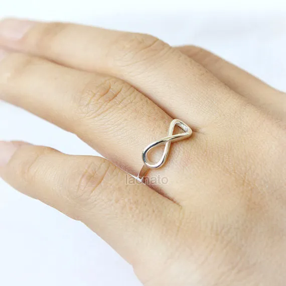 Personalized Infinity Ring in 925 sterling silver