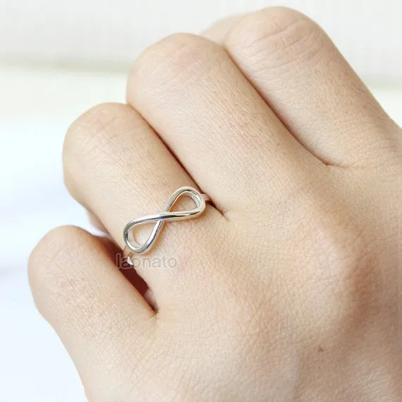 Personalized Infinity Ring in 925 sterling silver