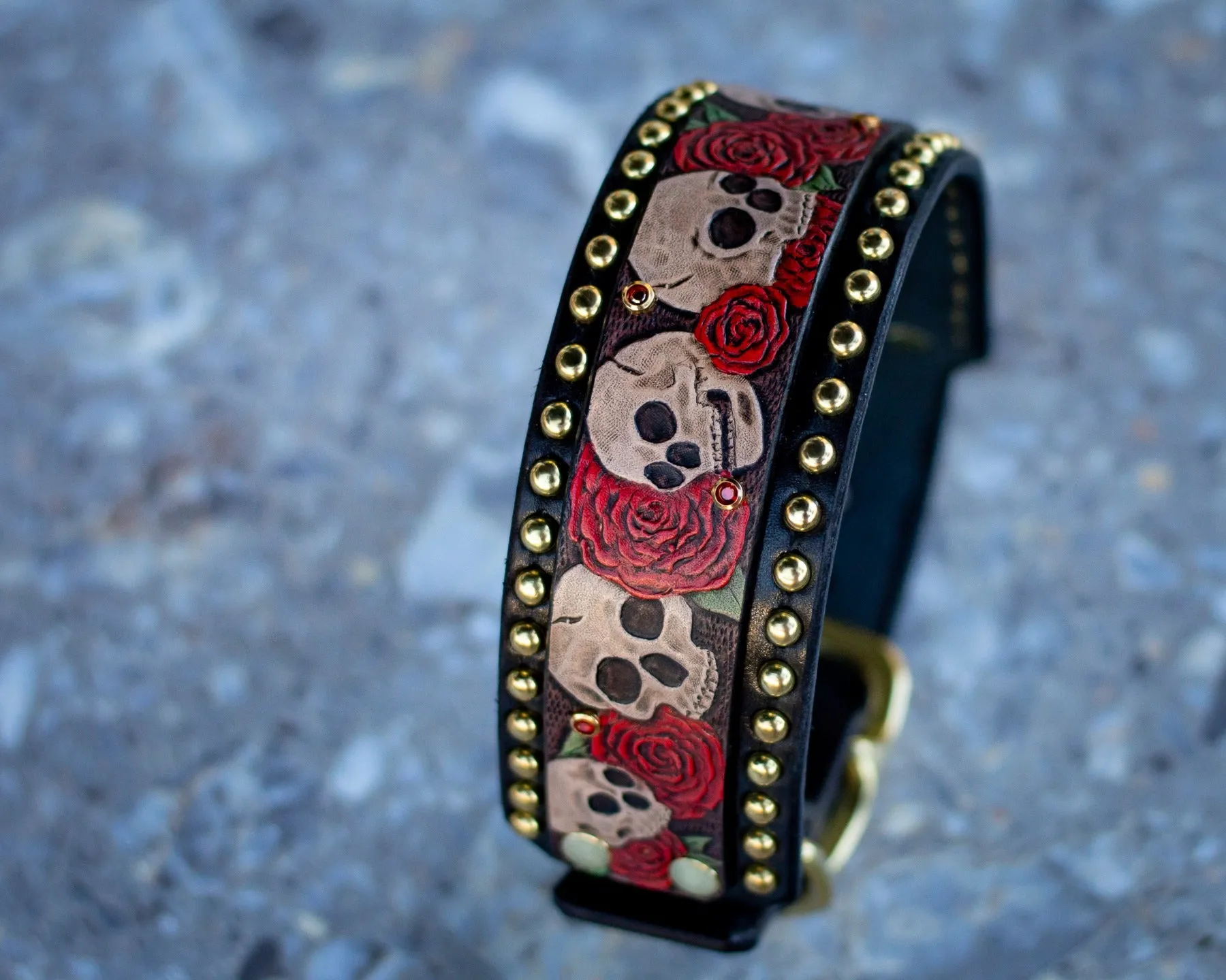 Skull and Roses Dog Collar